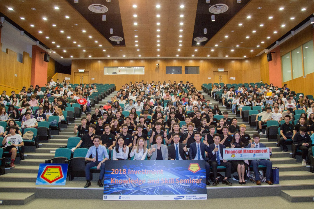 Around 370 students joined the seminar.